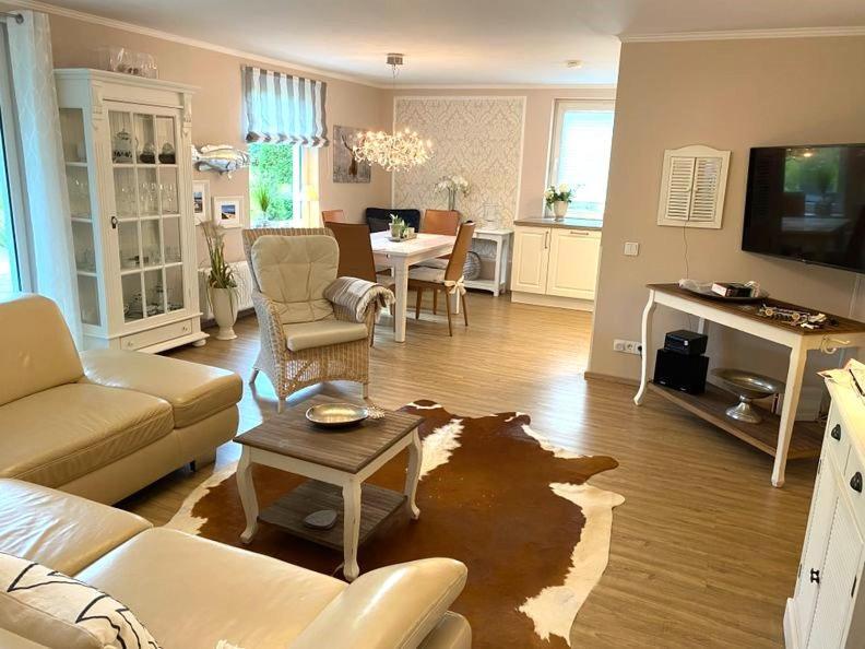 Schoene Wohnung Im Landhausstil Nahe Olpe Biggesee Esterno foto